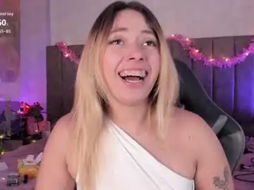 Chaturbate Live Sex Cam of lanaamills