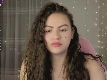 Chaturbate Adult Webcams of lilyrose1_