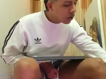 Chaturbate Free Live Porn of monsoon_the_best