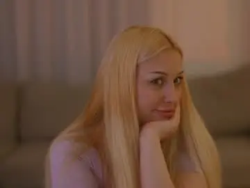 Chaturbate Free Live Porn of snowyphoenix