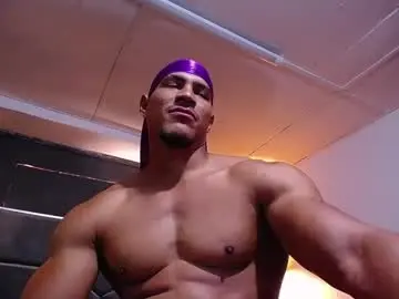 Chaturbate Live Sex of adam_fit19cm