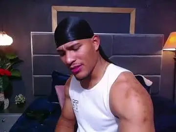 Chaturbate Best live sex cam show of adam_fit19cm