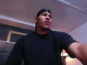 Chaturbate Nude Webcam of adam_fit19cm