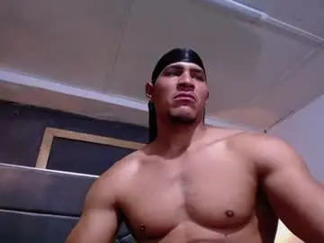 Chaturbate Adult Webcam of adam_fit19cm