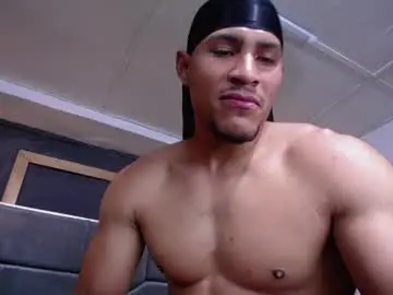 Chaturbate Live Porn of adam_fit19cm