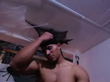 Chaturbate Live Porn of adam_fit19cm