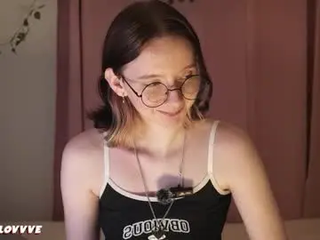 Chaturbate Nude Webcam of euphoria_girls