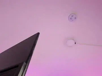 Chaturbate Free Live Porn of girl_gray