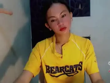 Chaturbate Live Sex Cam of sofia_sweetheart18