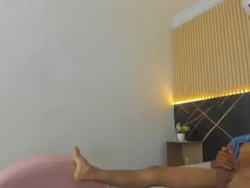 Chaturbate Adult Webcams of bruno_fox_