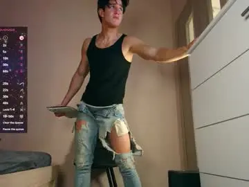 Chaturbate Nude Webcam of christianlevine_