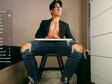 Chaturbate Free Porn Cam of christianlevine_