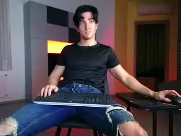 Chaturbate Live Porn of christianlevine_