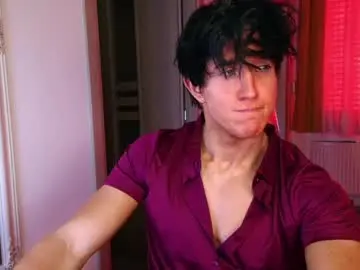 Chaturbate Live Sex Cam of christianlevine_