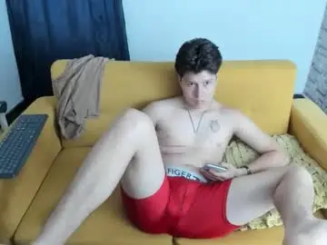 Chaturbate Best live sex cam show of daniel_leon_c