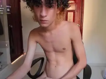 Chaturbate Free Live Porn of lildan18