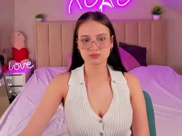 Chaturbate Nude Webcam of miaa_hill