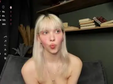 Chaturbate Live Sex Cam of _shiningstar