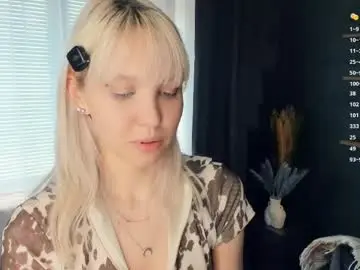 Chaturbate Live Sex Cam of _shiningstar