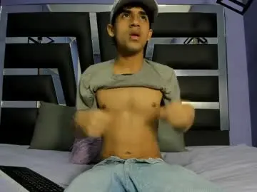 Chaturbate Adult Video Chat of archie_blu