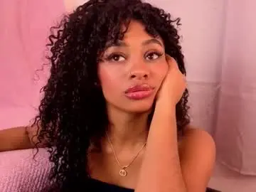 Chaturbate Adult Video Chat of heily_fox