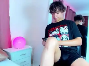 Chaturbate Best live sex cam show of honeymoon_sariel