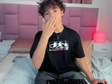 Chaturbate Best live sex cam show of honeymoon_sariel