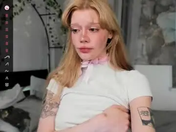Chaturbate Live Sex Cam of little_anitta