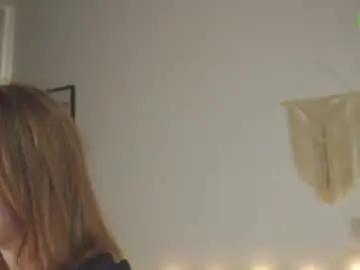 Chaturbate Live Porn of little_anitta
