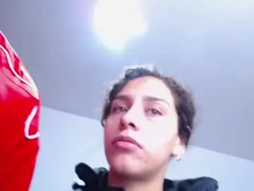 Chaturbate Live Sex Cam of be_sinners