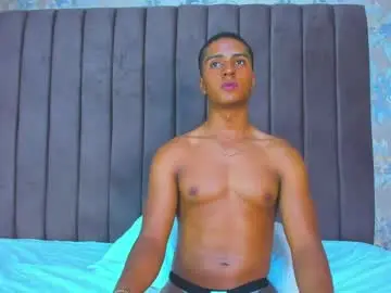 Chaturbate Sex Cam of magnusking_