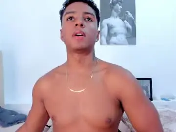 Chaturbate Free Live Porn of magnusking_