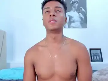 Chaturbate Watch Live Sex Cams of magnusking_