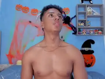 Chaturbate Sex Cam of magnusking_