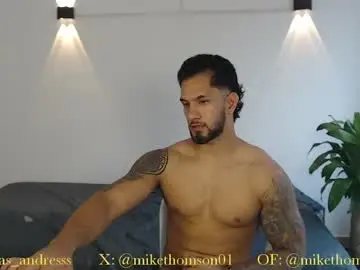 Chaturbate Best live sex cam show of mikethomson01