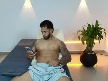 Chaturbate Adult Webcam of mikethomson01