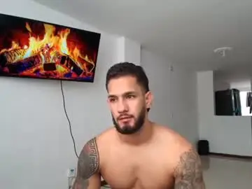 Chaturbate Free Live Porn of mikethomson01