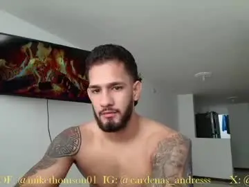 Chaturbate Live Porn of mikethomson01