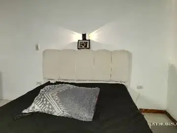 Chaturbate Live Sex of mikethomson01