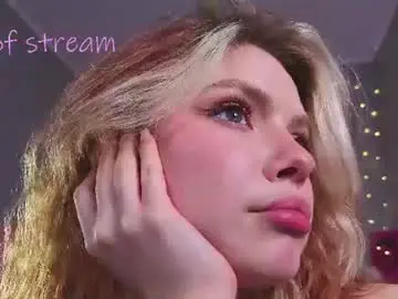Chaturbate Nude Webcam of red__candy