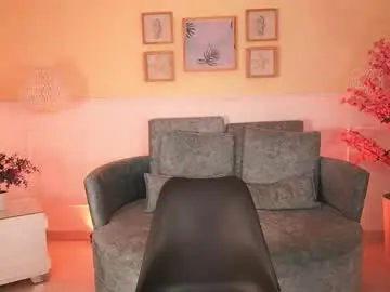 Chaturbate Live Sex Cam of violetjonesx