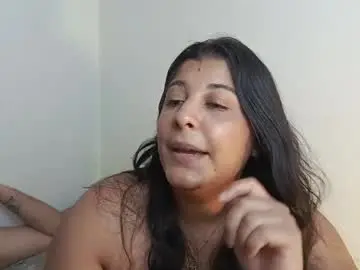 Chaturbate Free Live Porn of bellyjell