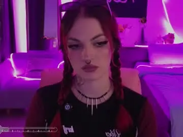 Chaturbate Nude Webcam of bratziedarsie