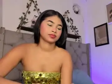 Chaturbate Live Sex Cam of evieh1_