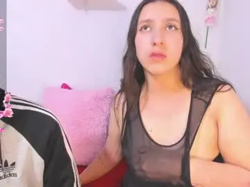 Chaturbate Nude Webcam of geminis_escorpio_10