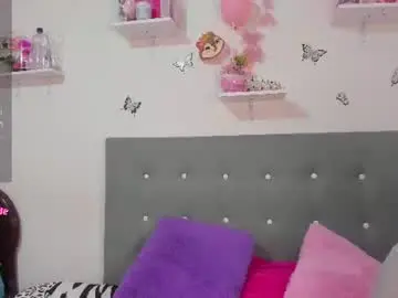 Chaturbate Sex Chat of geminis_escorpio_10