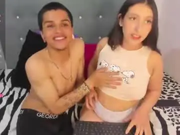 Chaturbate Live Porn of geminis_escorpio_10
