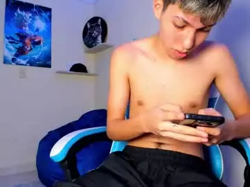 Chaturbate Live Porn of harry_jonshon69