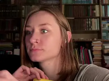 Chaturbate Watch Live Sex Cams of retromarie