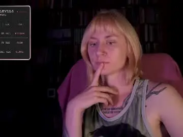 Chaturbate Free Live Porn of retromarie